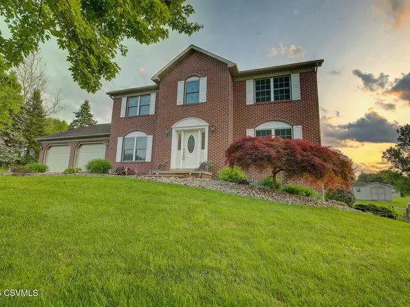 65 Clearfield Dr, Winfield, PA 17889