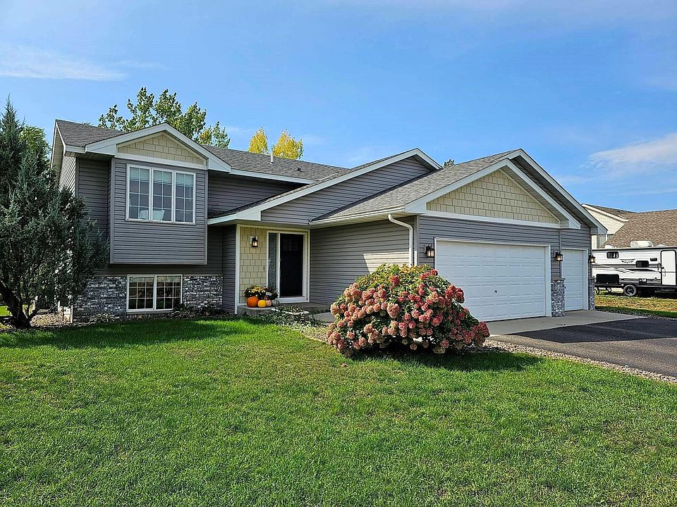 1st image of 476 Shannon Dr