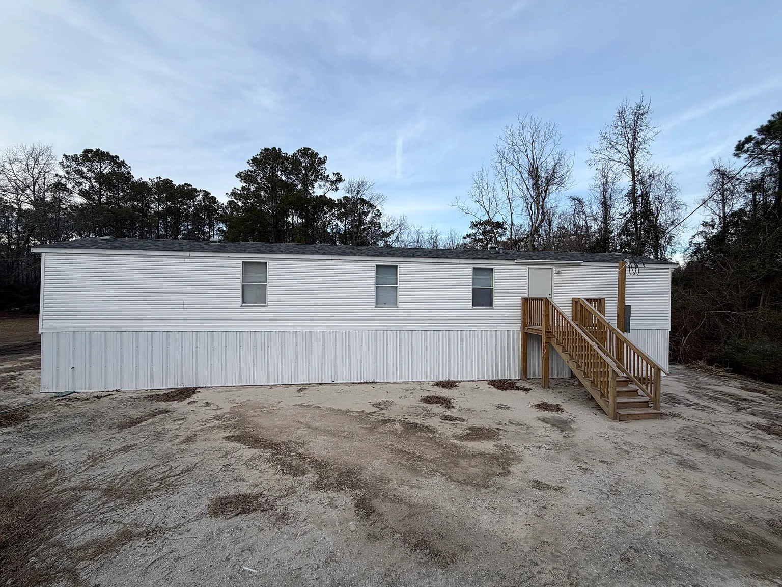 3 bed, 920 sqft, $1,450 — Photo 1