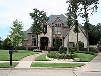 1st image of 1816 Barrington Dr