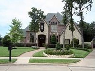 1816 Barrington Dr, Roanoke, TX 76262