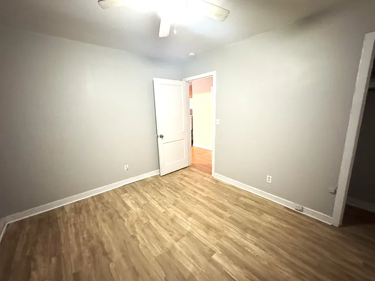 2125 Oceola St — Photo 10