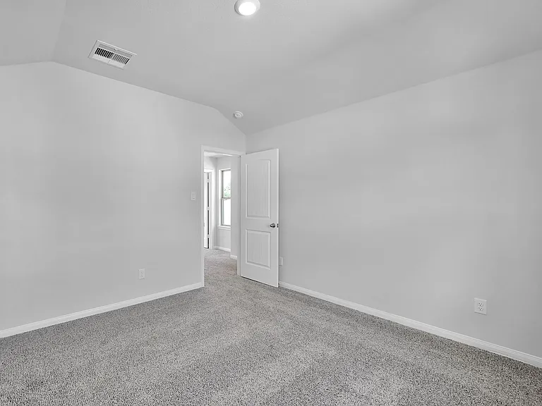 2140 Cedar Bend Dr — Photo 21