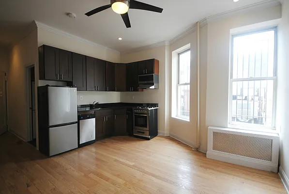 Rented by Bold New York | media 26