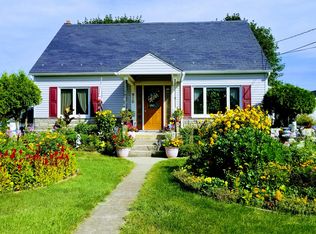 910 Race St, Catasauqua, PA 18032