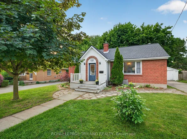 706 Victoria St, London, ON N5Y 4C4