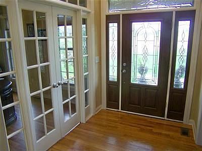 2nd image of 300 Shiloh Cove Ct