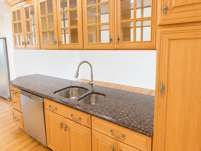 38 Valley Ln E #1 — Photo 11