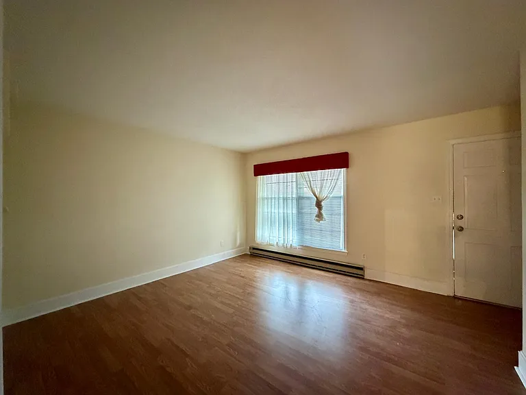 3720 Providence Rd S — Photo 11