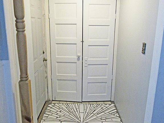 2nd image of 2627 Avenue K #2