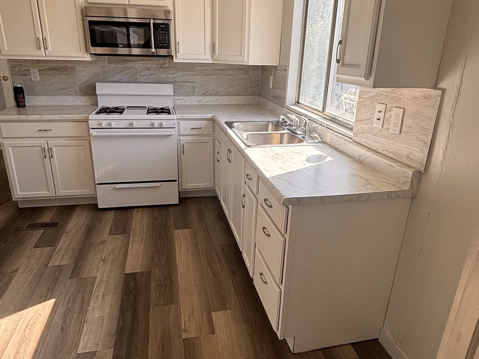 4005 Lum Avenue - 1 — Photo 2
