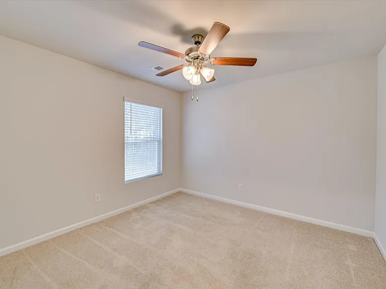 2892 Calli Crossing Dr — Photo 10