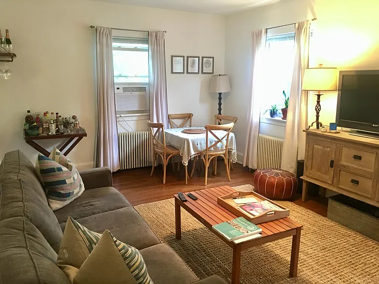 605 N Irving St #23 — Photo 18