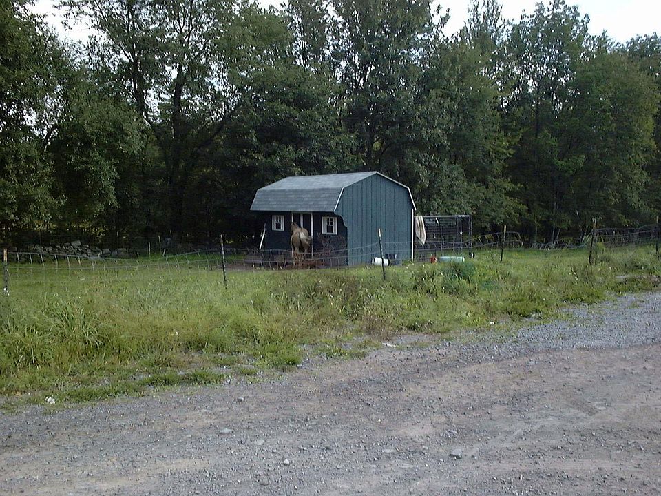 2nd image of Perkins Pond Rd