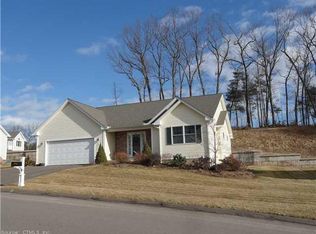 6 Meacham Dr #18, Enfield, CT 06082
