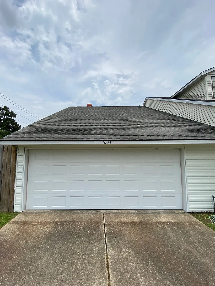 Garage - 5103 Berryville Ct