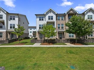 3352 Acorn Harvest Ln, Suwanee, GA 30024
