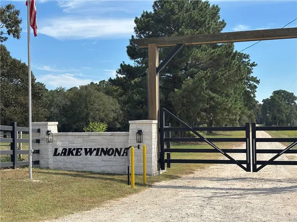 5324 Winona Ln, Navasota, TX 77868