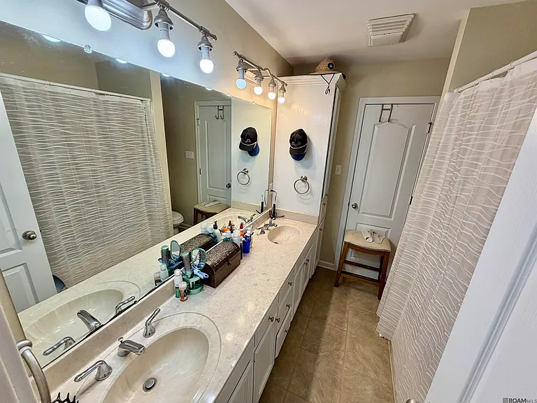 20760 Benton Heights Ave — Photo 9