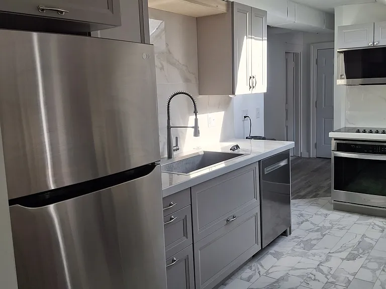 805 Ridgeway Ave #3 — Photo 6