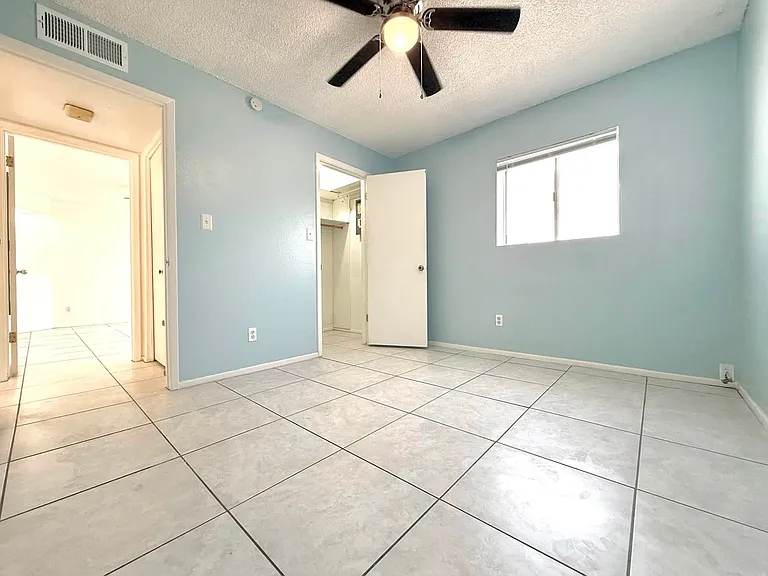 1500 W Rio Salado Pkwy #52 — Photo 11