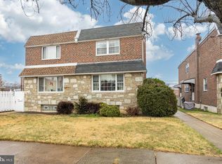 3013 Vista St, Philadelphia, PA