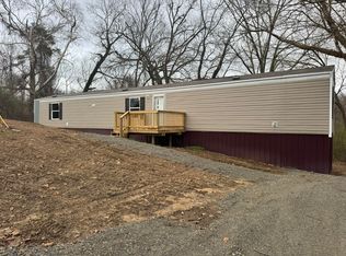 237 Valley Circle Dr, Jamestown, KY 42629