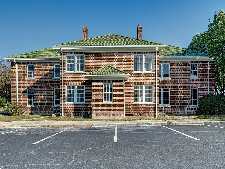 315 Sunset Ave #2B — Photo 24