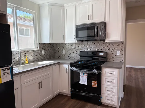 1211 W Jackman St #101, Lancaster, CA 93534