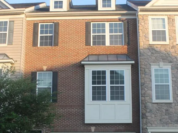 24837 Mason Dale Ter, Chantilly, VA 20152