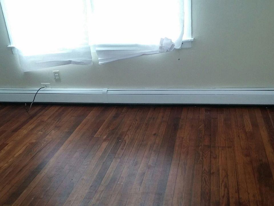 2nd image of 447 Barbour St