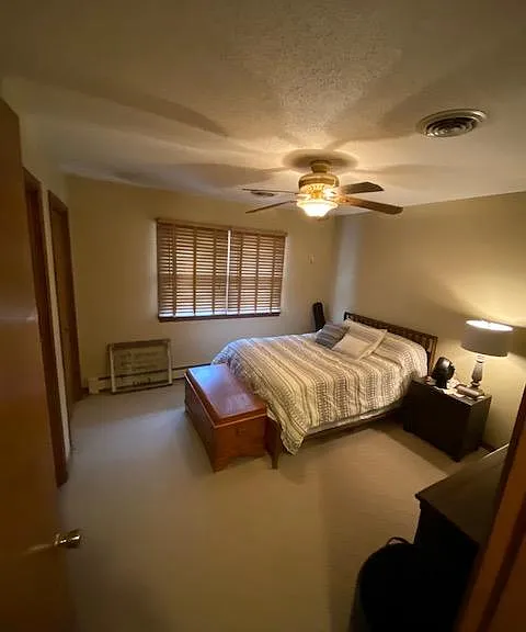 902 Shannon Ln — Photo 6