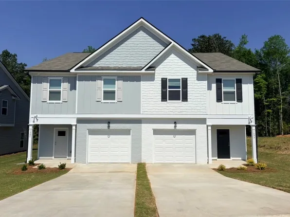 1293 McCoy St, Opelika, AL 36801