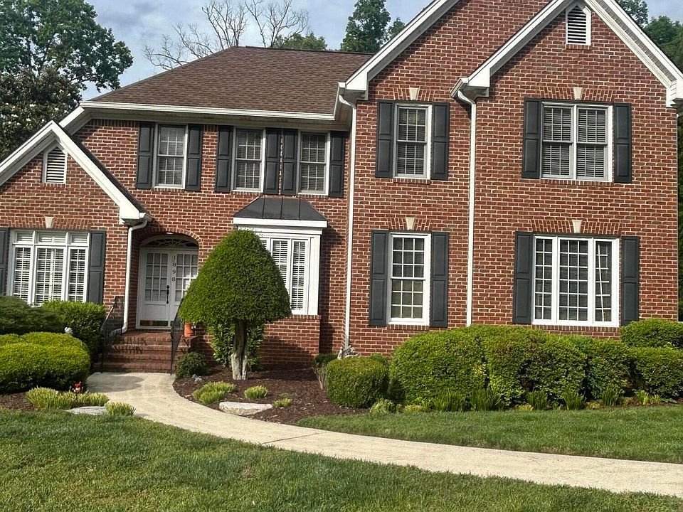 1st image of 1898 Lenox Dr NW