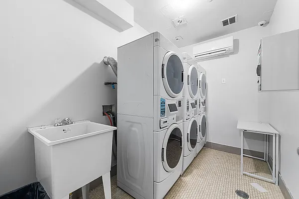 Rented by Compass | media 17