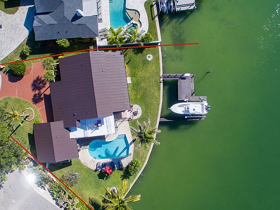 2nd image of 619 Belle Isle Ave