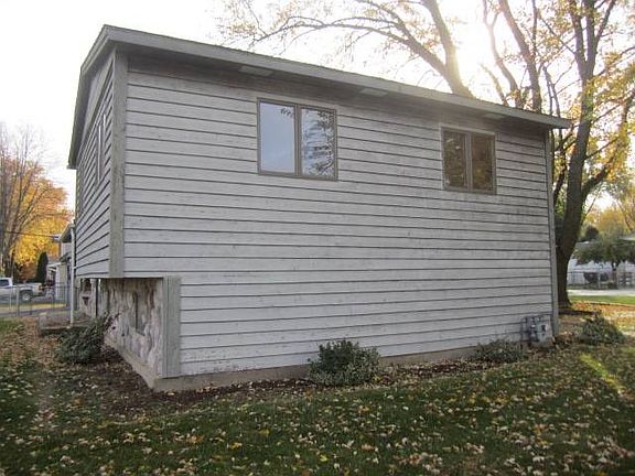 3rd image of 18661 W Judy Dr