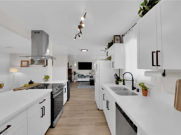 3509 Navajo Way, Las Vegas, NV 89108