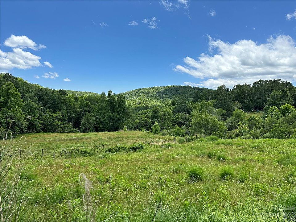2nd image of 580 Shumont Rd