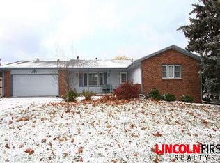 6701 L St, Lincoln, NE 68510