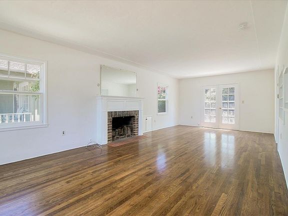 5th image of 204 Alice Ave