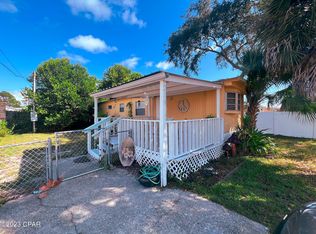214 Casa Pl, Panama City Beach, FL 32413
