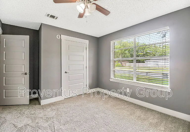 3214 Palmdale Ave — Photo 38