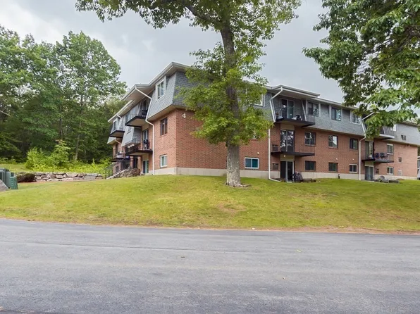176 Maple Ave APT 4-25, Rutland, MA 01543