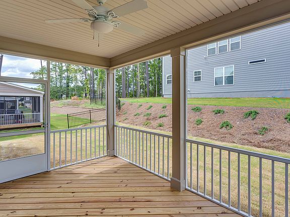 Homesite 76 - Crestmont Classic