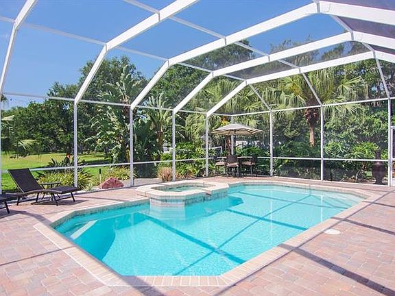 5th image of 9003 Riverview Dr