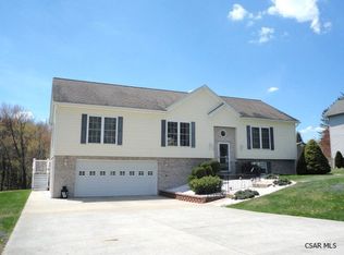 308 Keiper Ln, Johnstown, PA 15909