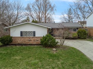 43922 Arlington Rd, Canton, MI 48187