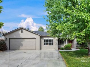 6250 S Peppertree Ave, Boise, ID 83716