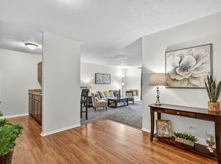 2231 S Vaughn Way UNIT 108B, Aurora, CO 80014